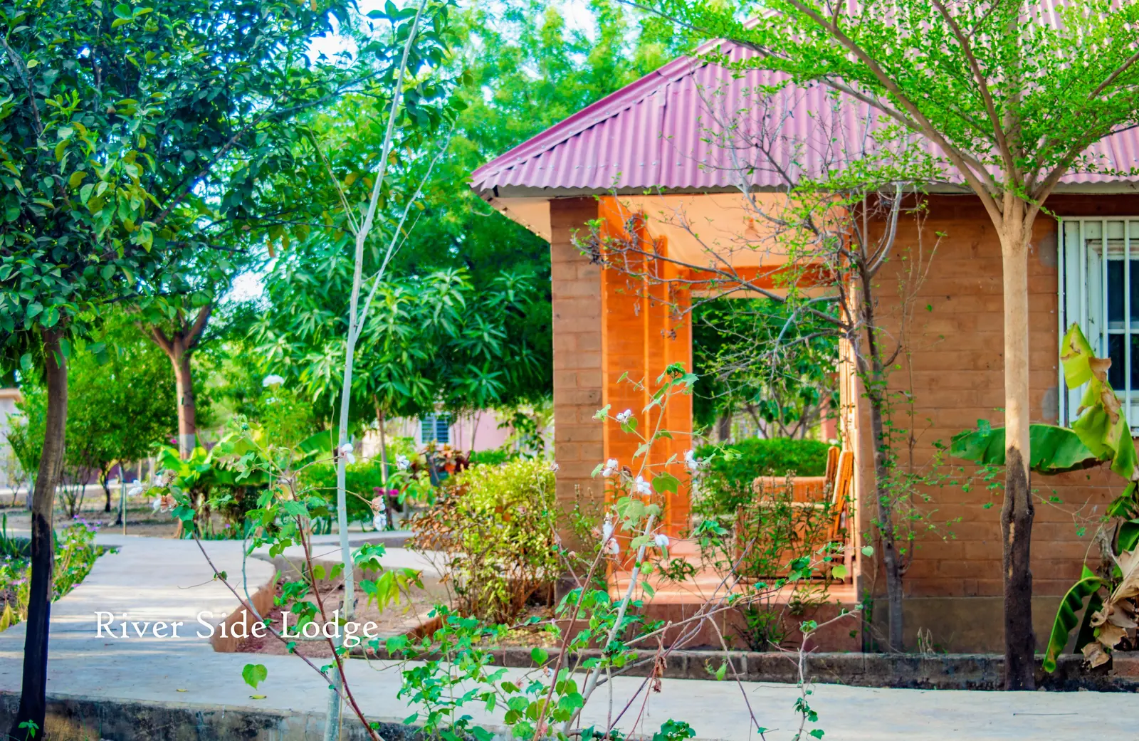 Riverside Lodge Bansang gallery photo 1